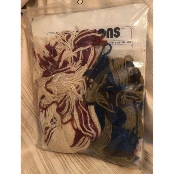 Dimensions Needlepoint Patchwork Butterflies Pillow Kit 16x16 Vintage 1980 2132 - Picture 3 of 4